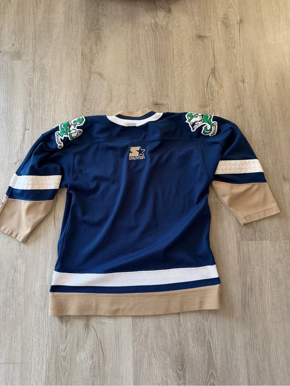 VTG 90s Starter Notre Dame Fighting Irish Hockey Jersey Blue Gold Youth S/M